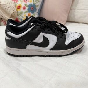Nike Kids Black and White Sneakers